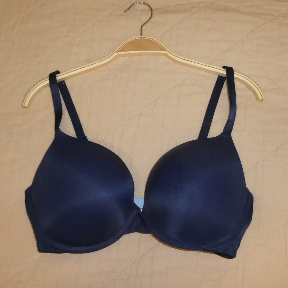 Pink by Victoria's Secret Where Everywhere Underwire Bra Size 36DD